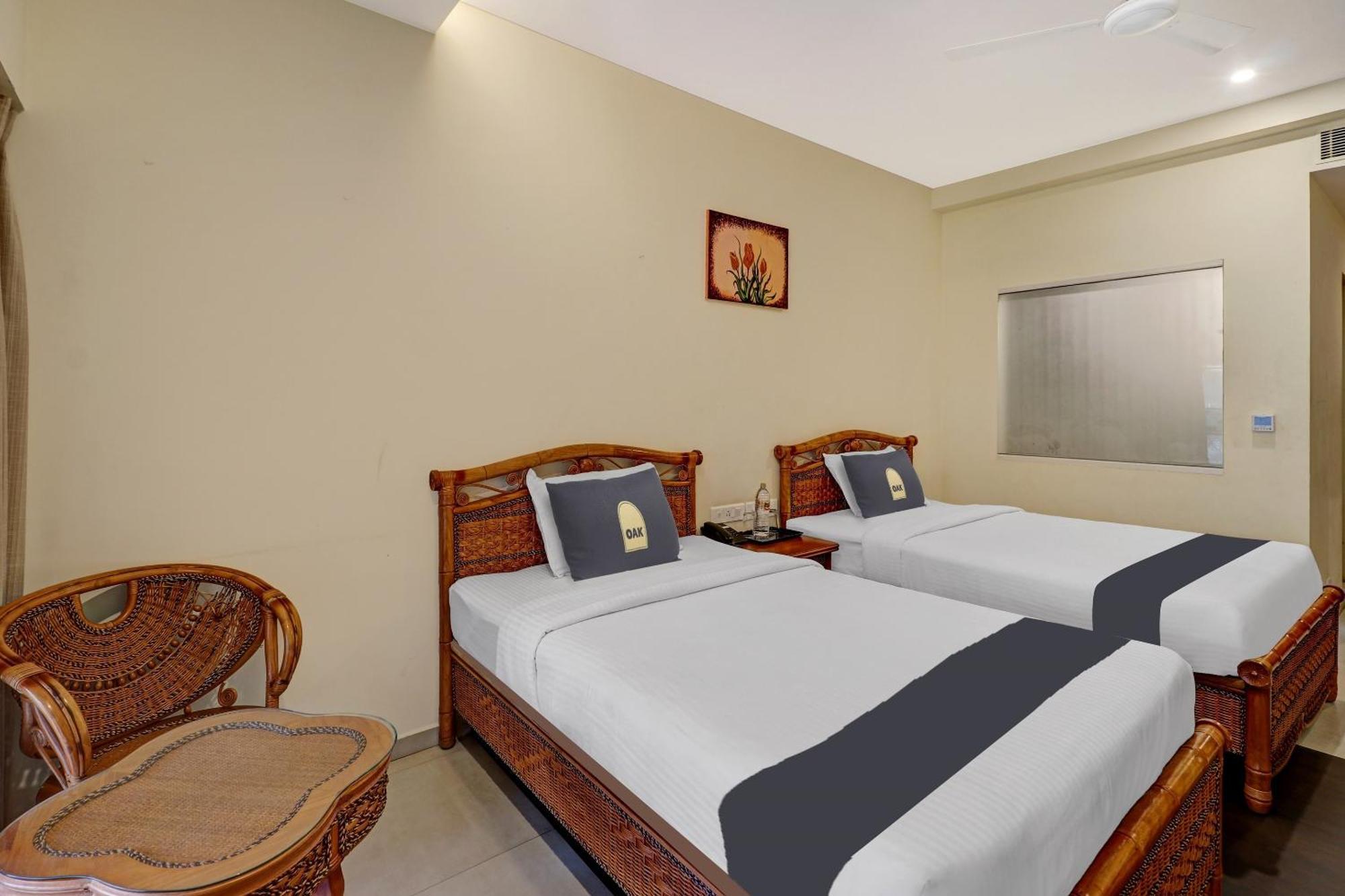 Townhouse Oak Edassery'S Sealine Villa Stay Kochi Eksteriør billede