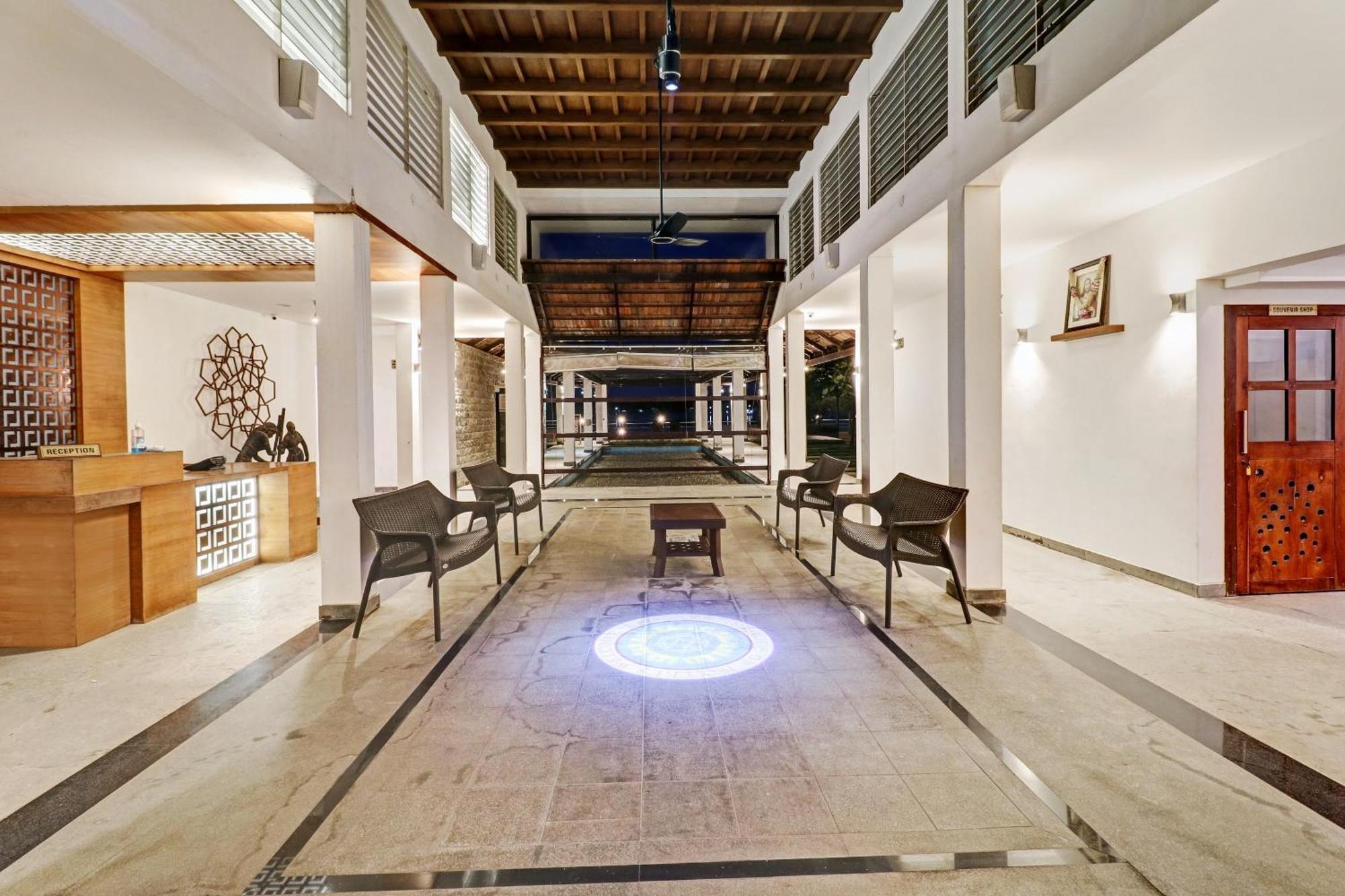 Townhouse Oak Edassery'S Sealine Villa Stay Kochi Eksteriør billede