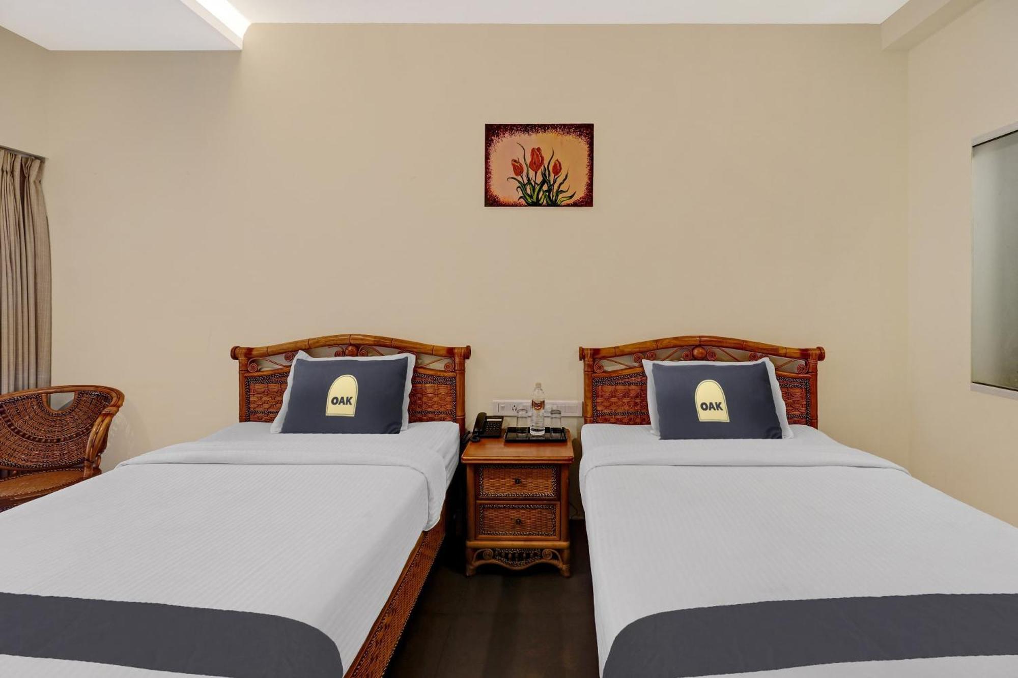 Townhouse Oak Edassery'S Sealine Villa Stay Kochi Eksteriør billede