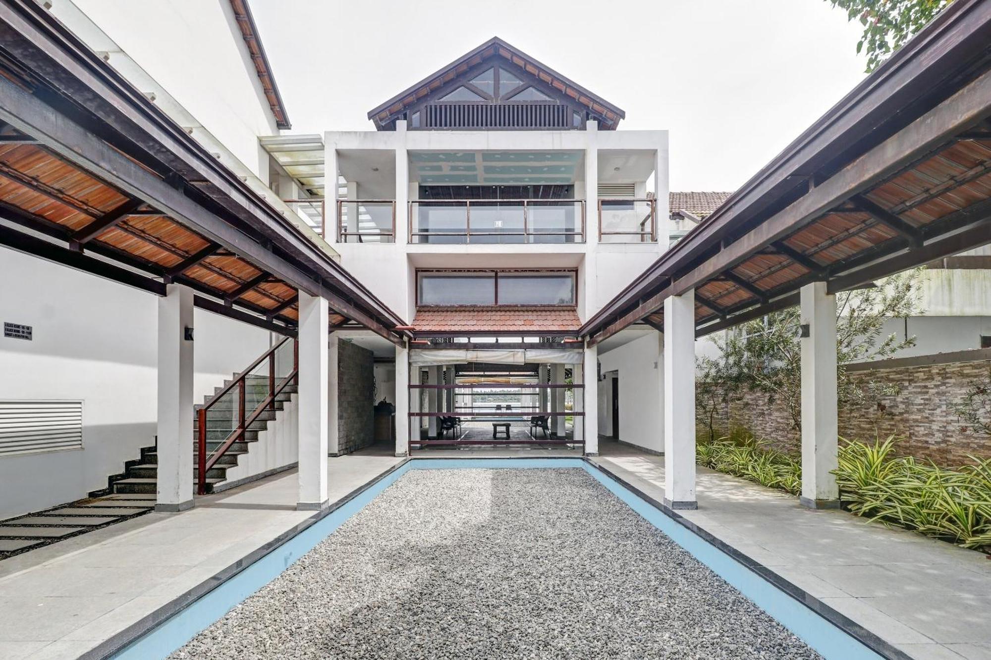 Townhouse Oak Edassery'S Sealine Villa Stay Kochi Eksteriør billede