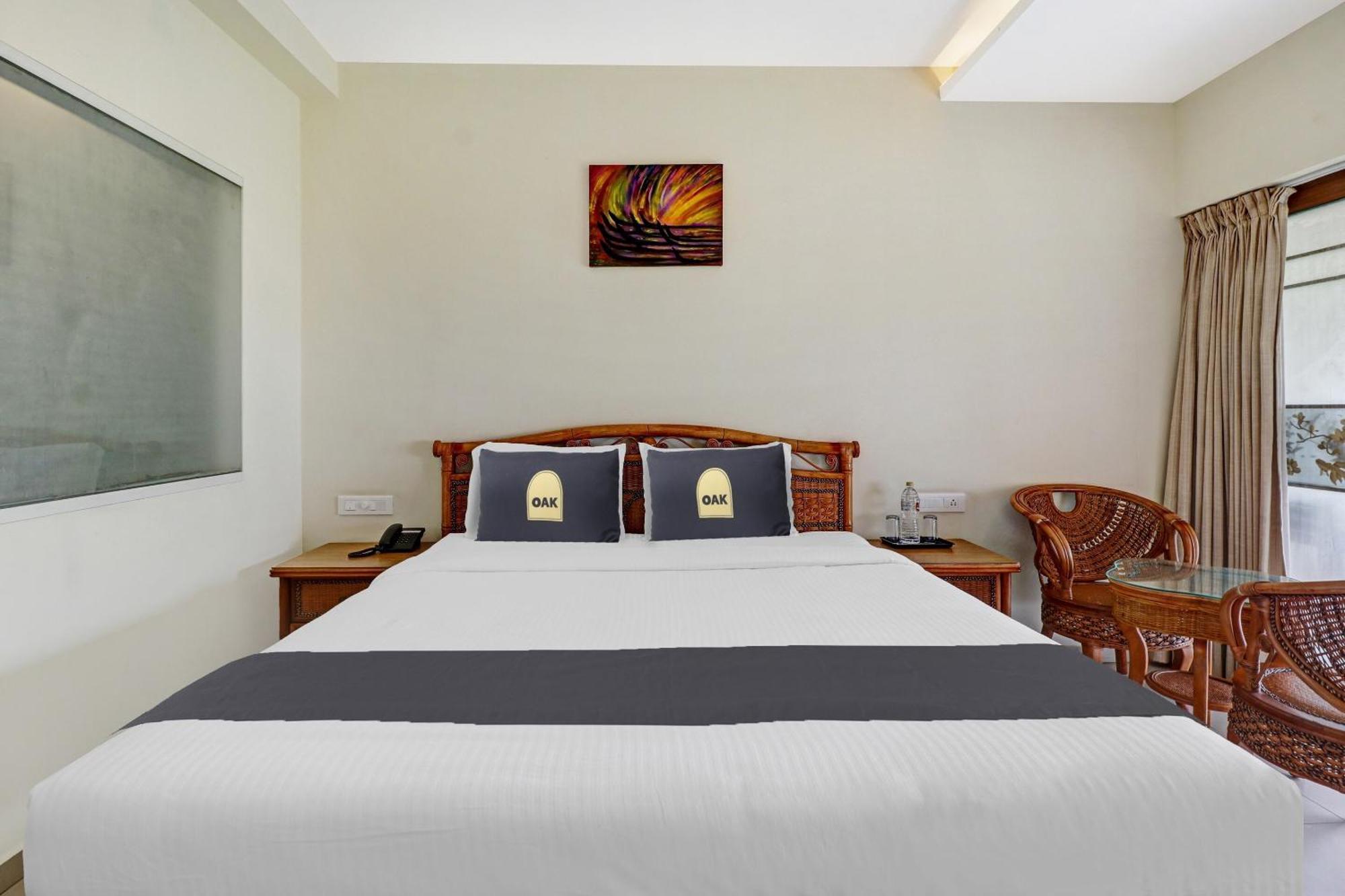 Townhouse Oak Edassery'S Sealine Villa Stay Kochi Eksteriør billede