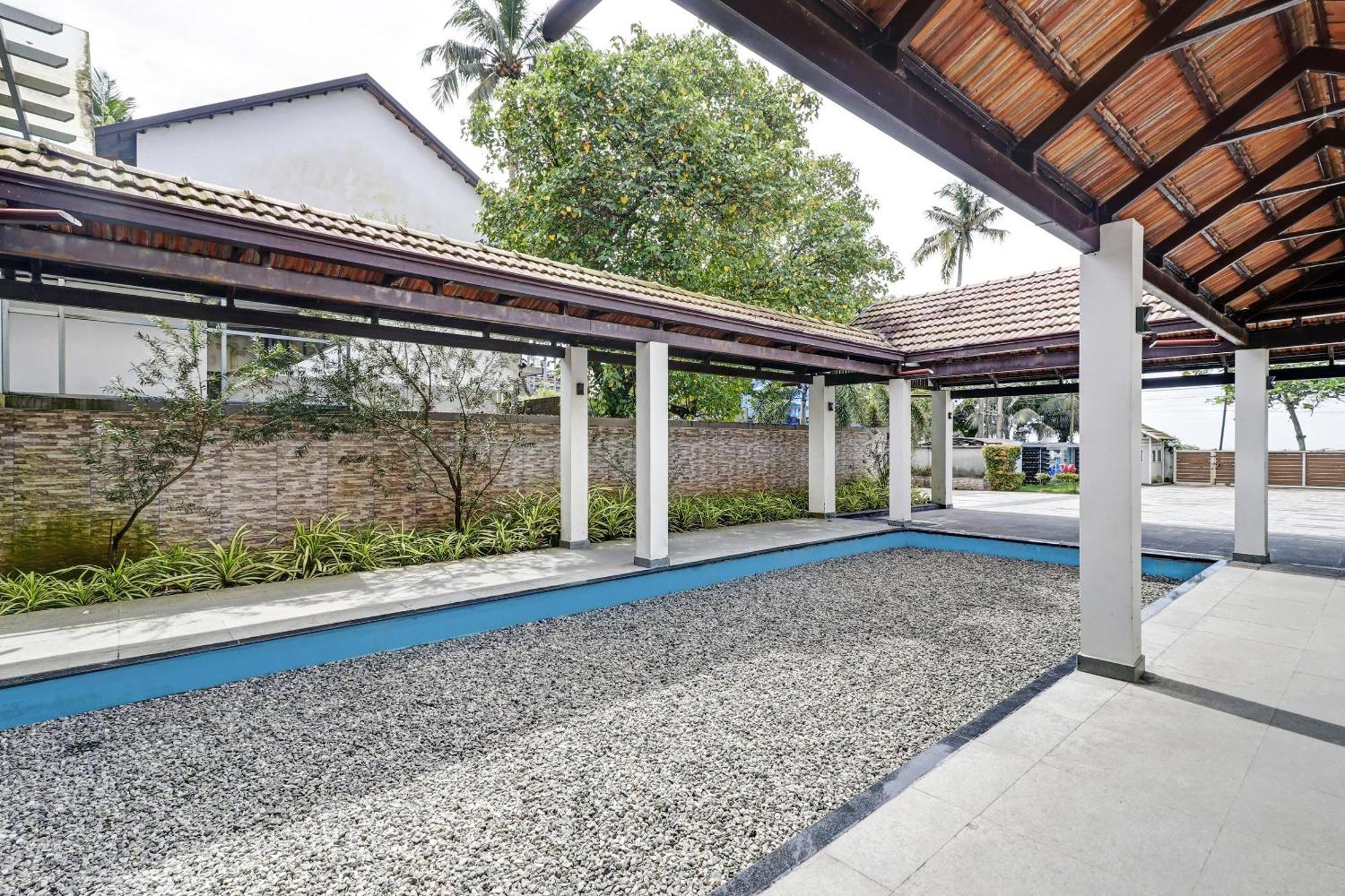 Townhouse Oak Edassery'S Sealine Villa Stay Kochi Eksteriør billede