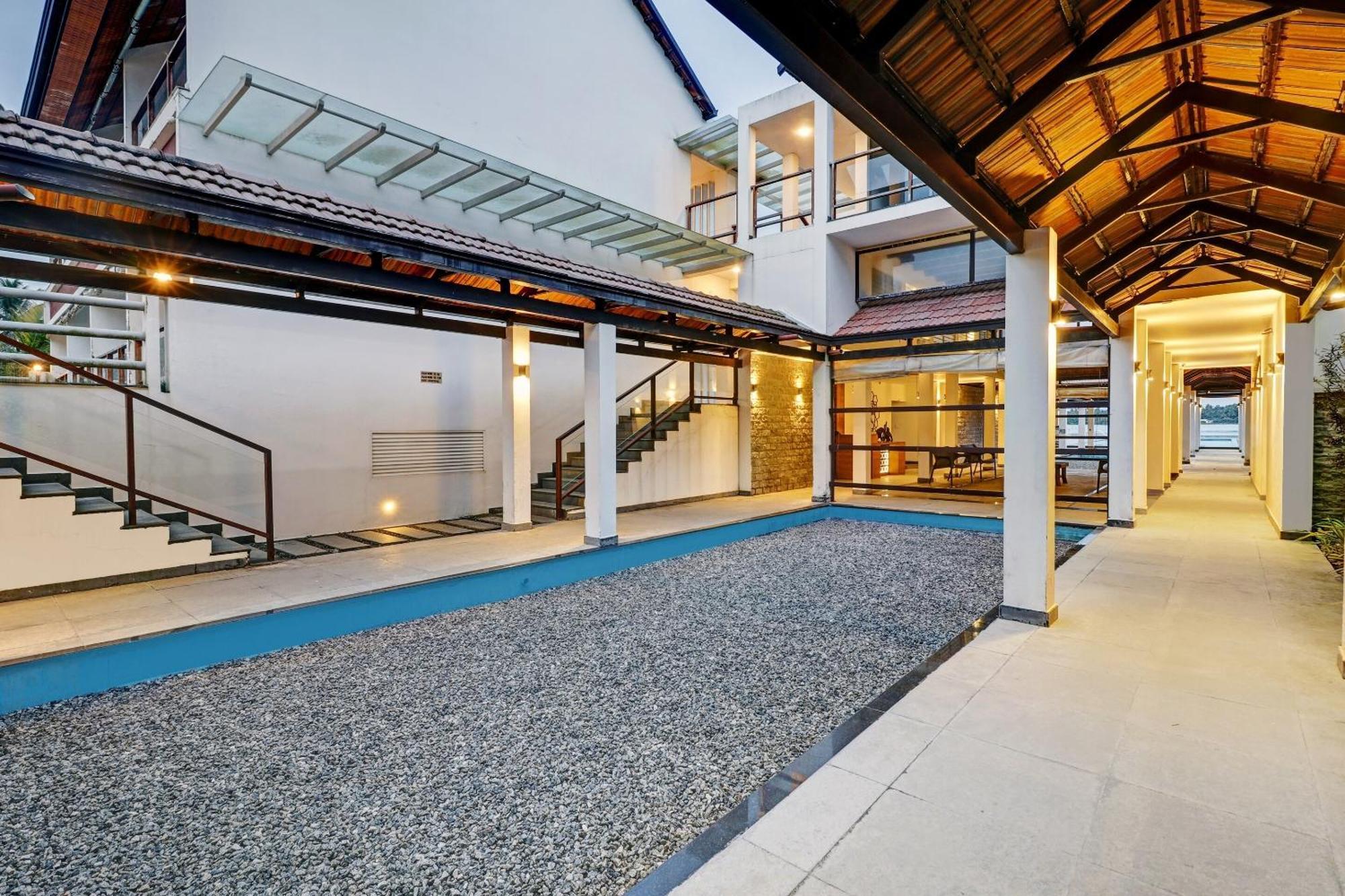Townhouse Oak Edassery'S Sealine Villa Stay Kochi Eksteriør billede